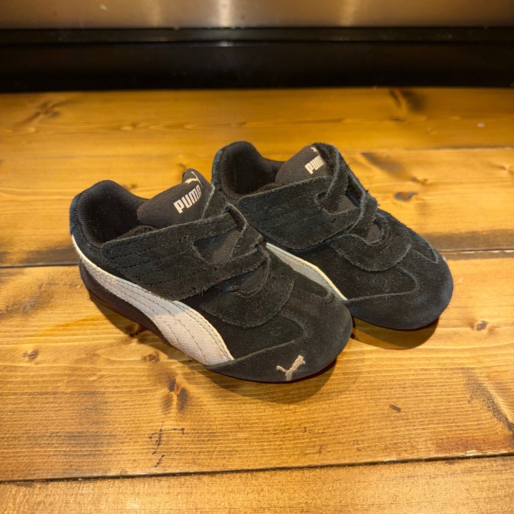 Puma Speed Cat L V Toddler Sneakers Black White Suede Hook & Loop 303893-03